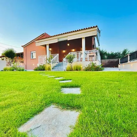 Country house Agrothi Marathopoli