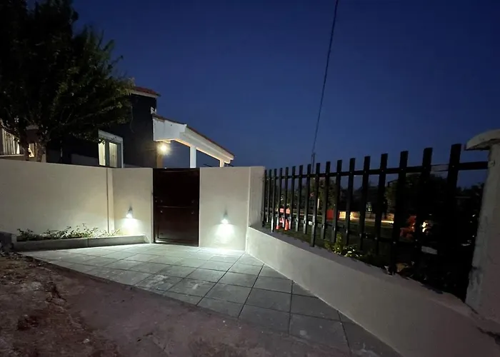 Agrothi * Marathopoli